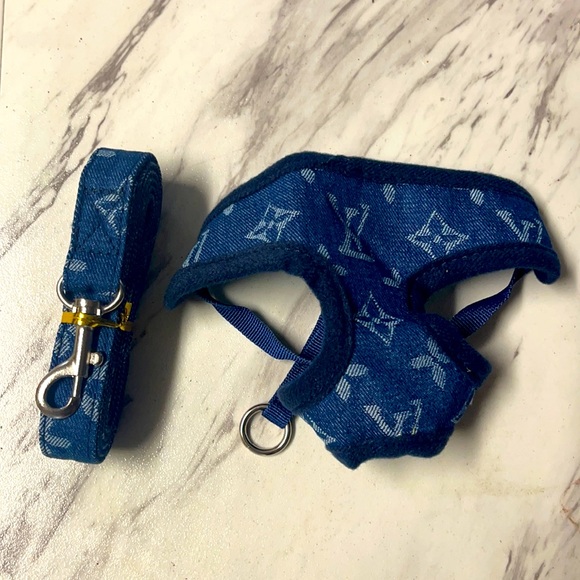 COPY - 💎⚜️Doggy VUITTON Harness Set⚜️💎 - Picture 1 of 4